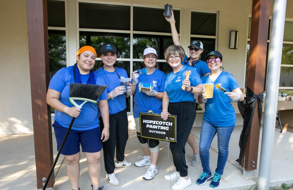 Royal Dutch Shell Day of Caring at Mission Road Ministries 